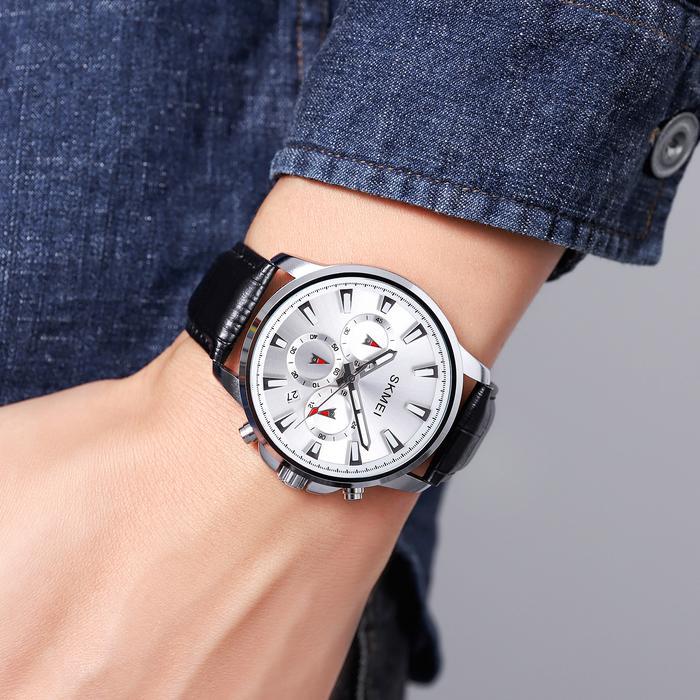 Jam Tangan SKMEI Pria dengan Tali Stainless Steel Silver