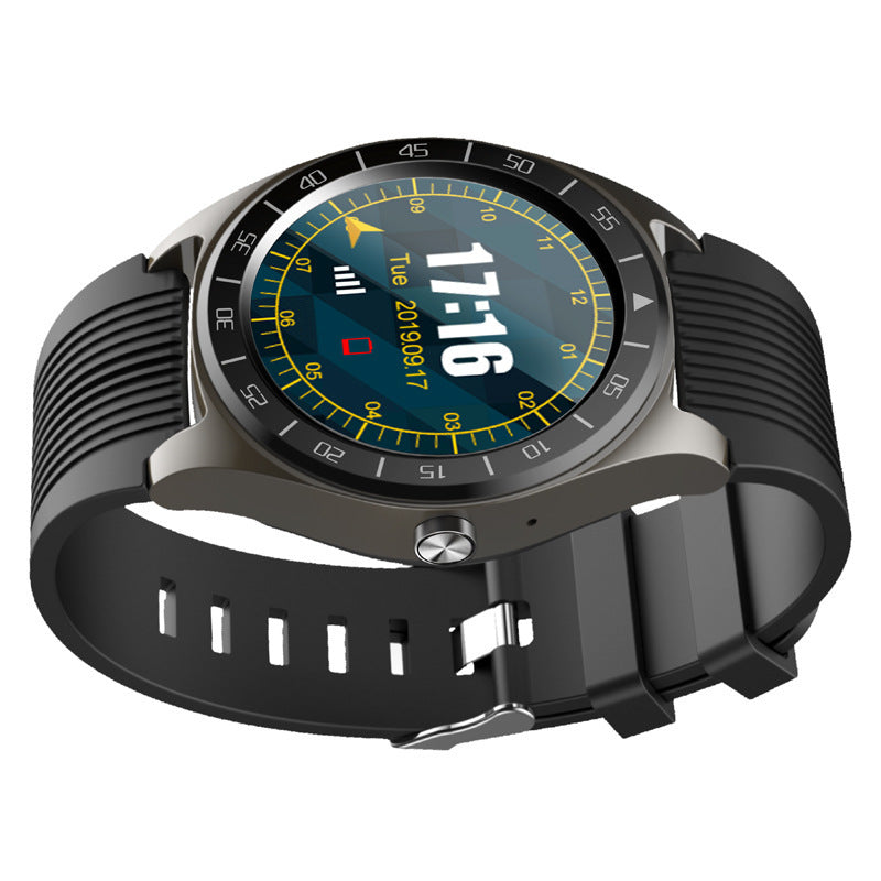 Smartwatch bulat dengan desain elegan yang cocok untuk berbagai acara